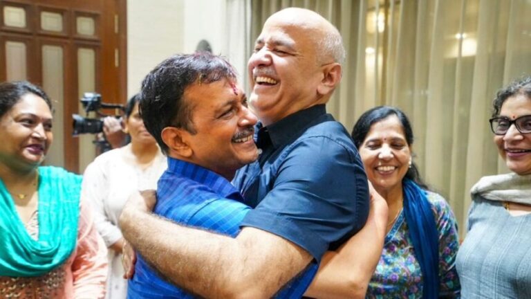 दिल्ली की Rouse Avenue Court ने आबकारी नीति