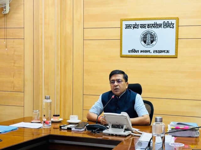 लखनऊ में स्मार्ट मीटर बदलाव पर ब्रेक, जांच रिपोर्ट तक रुका फैसला