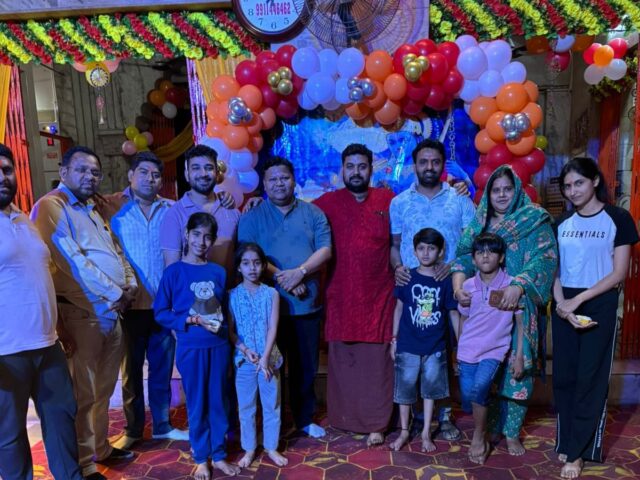 हनुमान जन्मोत्सव पर मुरादनगर असालतनगर हनुमान मंदिर में उमड़ा आस्था का सैलाब, 151 किलो केक बना आकर्षण