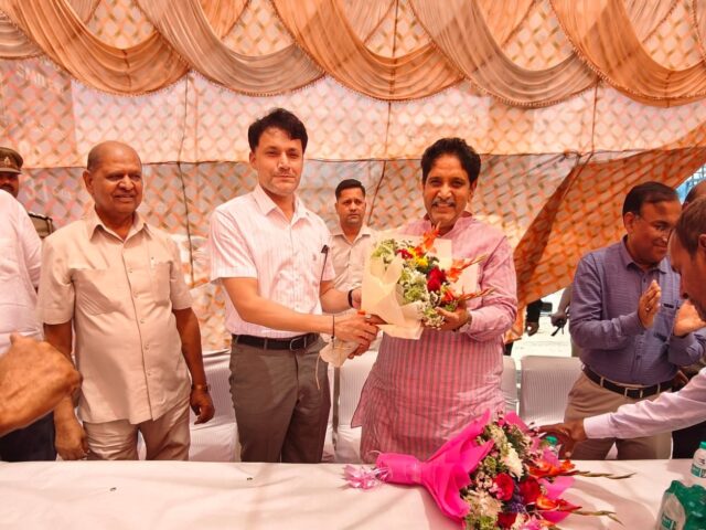 गाजियाबाद में सड़क सुधार की बड़ी पहल, पाइप मार्केट में 2756 मीटर सड़कों का होगा निर्माण