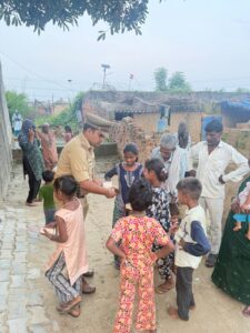 मुरादनगर में 15 अगस्त पर पुलिस ने पेश की मानवता की मिसाल